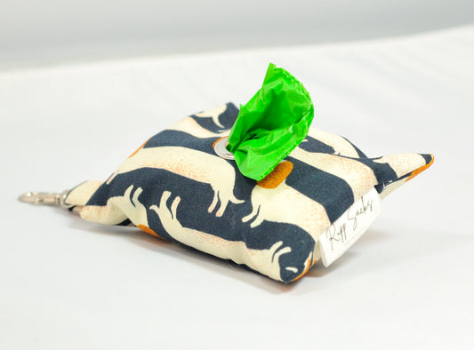 navy with cream Daschund